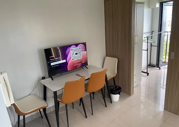 Shore 2 Residences Moa Naia Apartment